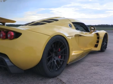 Hennessey Venom GT счупи рекорда за най-бързо ускорение