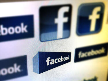 Facebook пуска собствена търсачка