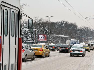 С до 10 минути закъснява градският транспорт в София 