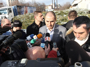 Проверяват нападателя за наркотици