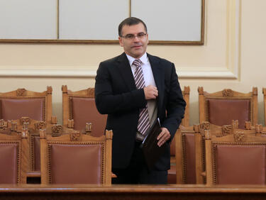 ВСС иска среща с Дянков