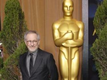 Стивън Спилбърг е фаворит за режисьорски "Оскар"