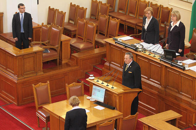 Парламентът избра акад. Стефан Воденичаров за министър на образованието, младежта и науката