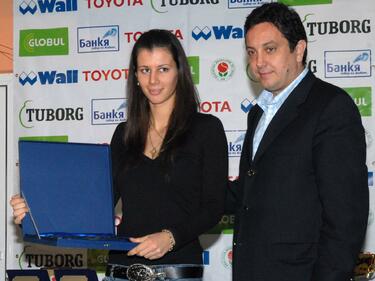 България приема 10 международни тенис турнира през 2013 г.
