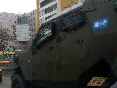 Военни машини внесоха смут на "Цариградко шосе"
