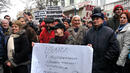 <p>Стотици бургазлии излязоха на протест срещу високите сметки за ток</p>