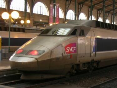 Стачка на френските железничари отново предизвиква хаос
