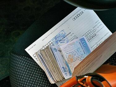 Спецченгета задържали адвокат с подкуп