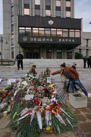 Протестиращи са блокирали жп линията