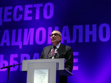 Костов прави дясна „тройна коалиция“