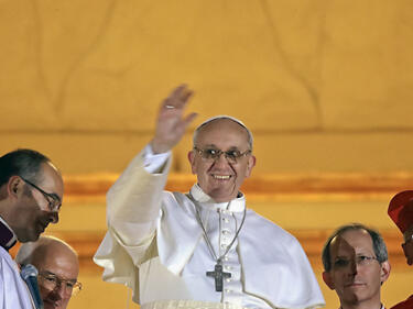 Папа Франциск призова за световен мир 