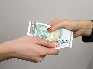 Дават 41 млн. лв. на най-бедните