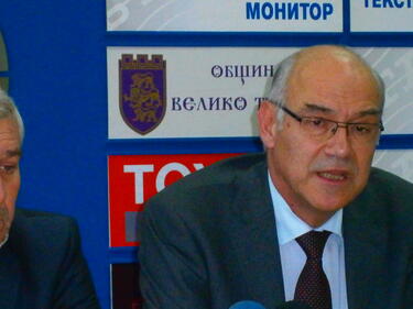 ДКЕВР бил патерица на управляващите 