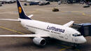 Lufthansa стачкува - изпълнява само 32% от полетите 