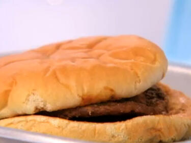 14-годишен сандвич на McDonalds изглежда непроменен