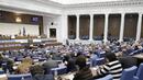 Откриващото заседание на парламента се подновява за трети път в пореден опит депутатите да изберат председате