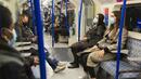 Чести проверки в градския транспорт в София за носене на маски 
