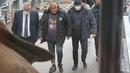 Проверка показа: Борисов постъпи в болница с пуловер марка Burberry, струващ 1400 лева ФОТОФАКТ