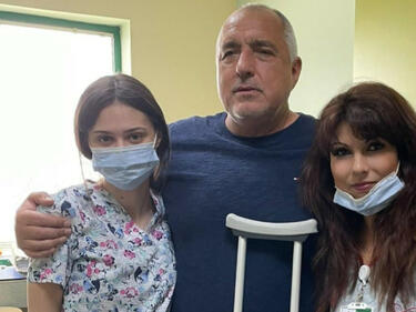 Борисов остава в болницата
