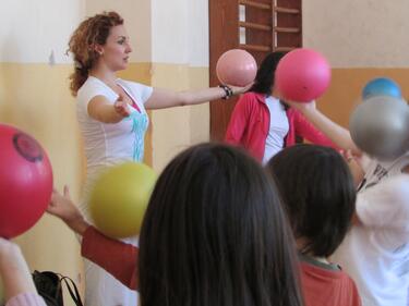 Мария Петрова изнесе урок по физическо възпитание на петокласници