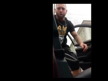 YouTube сензацията Стоян Колев-Транспортера вилня с мачете в столичен бар, после се зарече да избяга в Испания