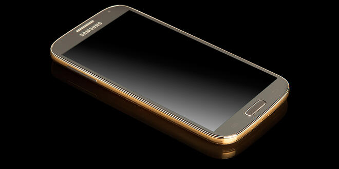 След златен iPhone получаваме и златен Samsung Galaxy S4