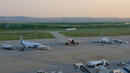 Затвориха летище Варна заради инцидента със самолет