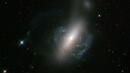 Две галактики се сливат пред погледа на "Хъбъл"