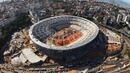 Рухна покривът на нов стадион в Бразилия