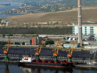 Спряха газа към ТЕЦ-Варна на Доган, Булгаргаз му запорира и сметките