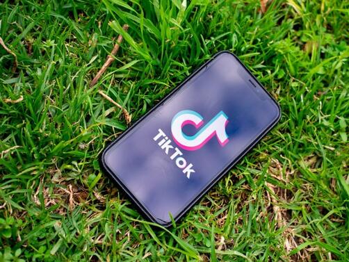 TikTok информира потребителите си че приложението ще бъде временно недостъпно