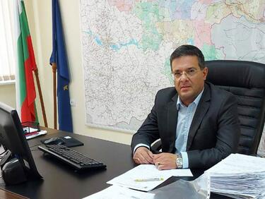 Кирил Петков смени шефа на БАБХ