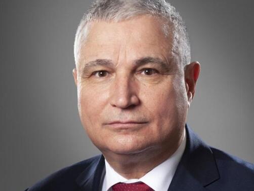 Със свой указ президентът Румен Радев назначи Пламен Славов за секретар