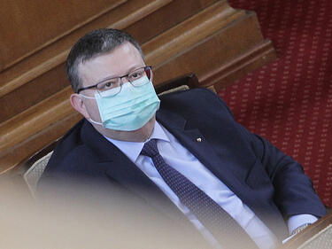 Цацаров се ожали в официална позиция след скандала