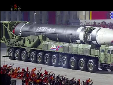 С. Корея разтревожи с ракетно изпитание на 2000 км. височина