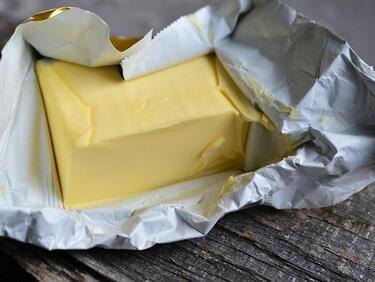 Скъпотия: Маслото стана повече пари от месото