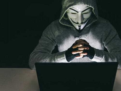 Международната хакерска група Анонимните предупреди жителите на Русия че до