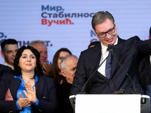 Сръбският президент Александър Вучич обяви победа след първия тур на президентските избори