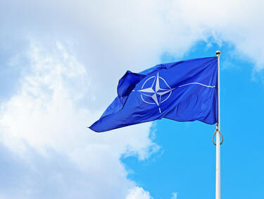 НАТО не вижда непосредствен риск Русия да използва ядрени оръжия