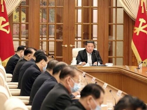 Ким Чен Ун обяви локдаун в цялата страна Севернокорейският лидер