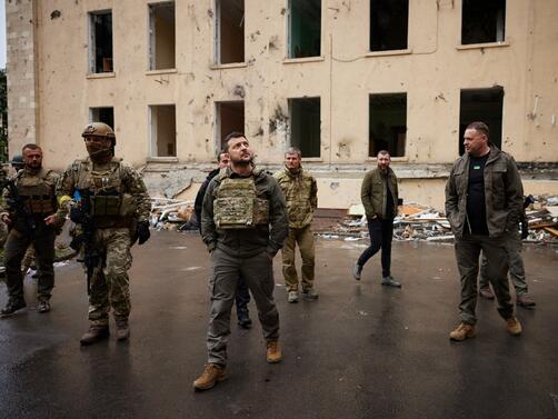 Украинският президент Володимир Зеленски обвини Русия че е разрушила източния украински град Северодонецк