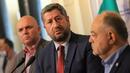 „Демократична България“ предлага законопроект, който би намалил цените на горивата