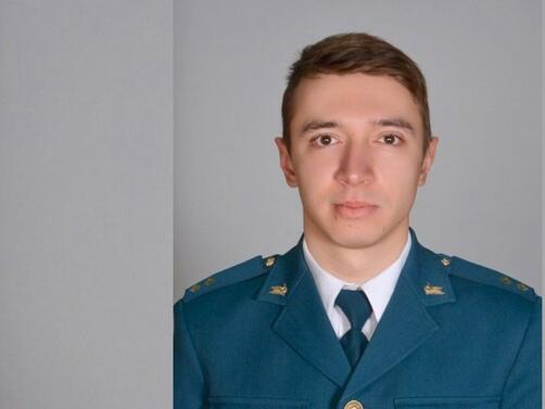 Капитан от украинските военновъздушни сили определян от военните като пилот изтребител е