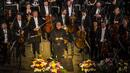 Виенският симфоничен оркестър изправи на крака публиката в Пловдив
