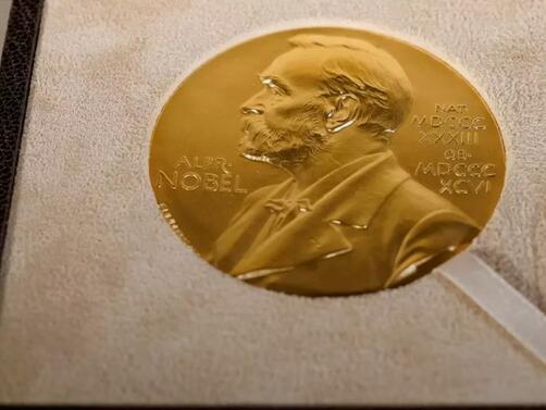 Шведският учен Сванте Пeбо е тазгодишният носител на Нобеловата награда