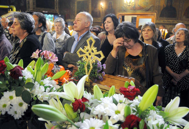 В Пловдив стотици богомолци се събраха в храм "Свето Възнесение" в Пловдив за празника Възнесение Господне или Спасовден