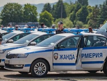 Нова група от 13 мигранти е заловена на входа на София тази сутрин
