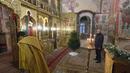Путин бе сам на празнична служба в катедралата в Кремъл
