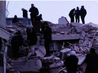 Цял отбор е под срутен хотел в Малатия, спортът в Турция застина заради земетресението
