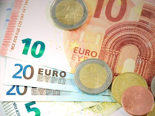 Европейската комисия обяви по добра прогноза за икономиката на България в